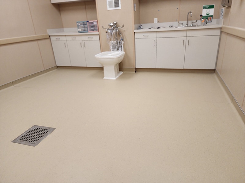 healthcare-flooring